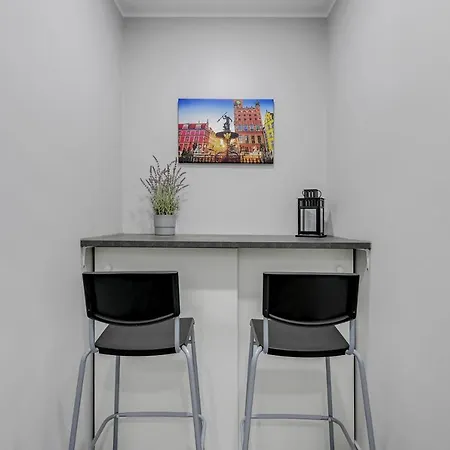 Przystanek Skm 5 Centrum Trojmiasta ホームステイ グダニスク